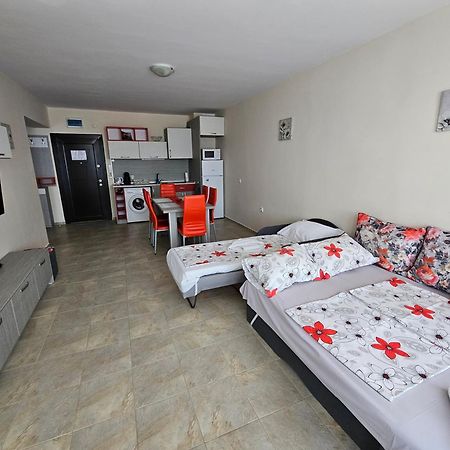 Апартаменти Кастро/Castro Apartments Tsarevo Exteriör bild