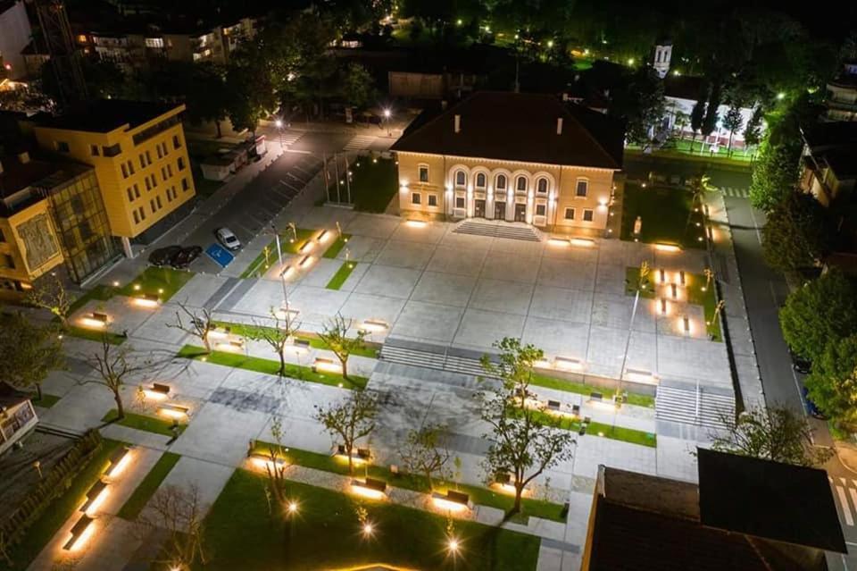 Апартаменти Кастро/Castro Apartments Tsarevo Exteriör bild