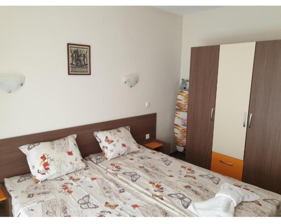 Апартаменти Кастро/Castro Apartments Tsarevo Exteriör bild