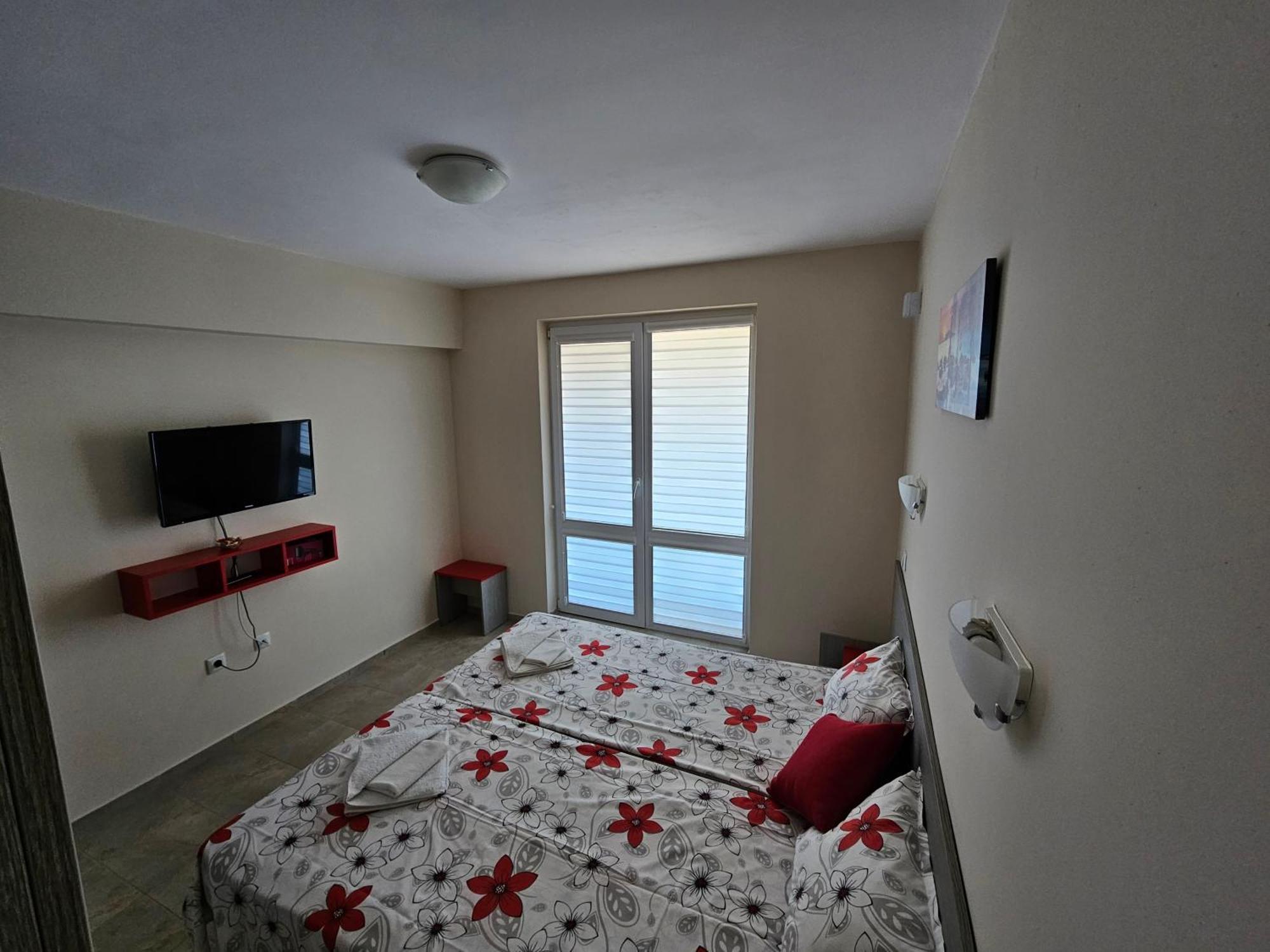 Апартаменти Кастро/Castro Apartments Tsarevo Exteriör bild