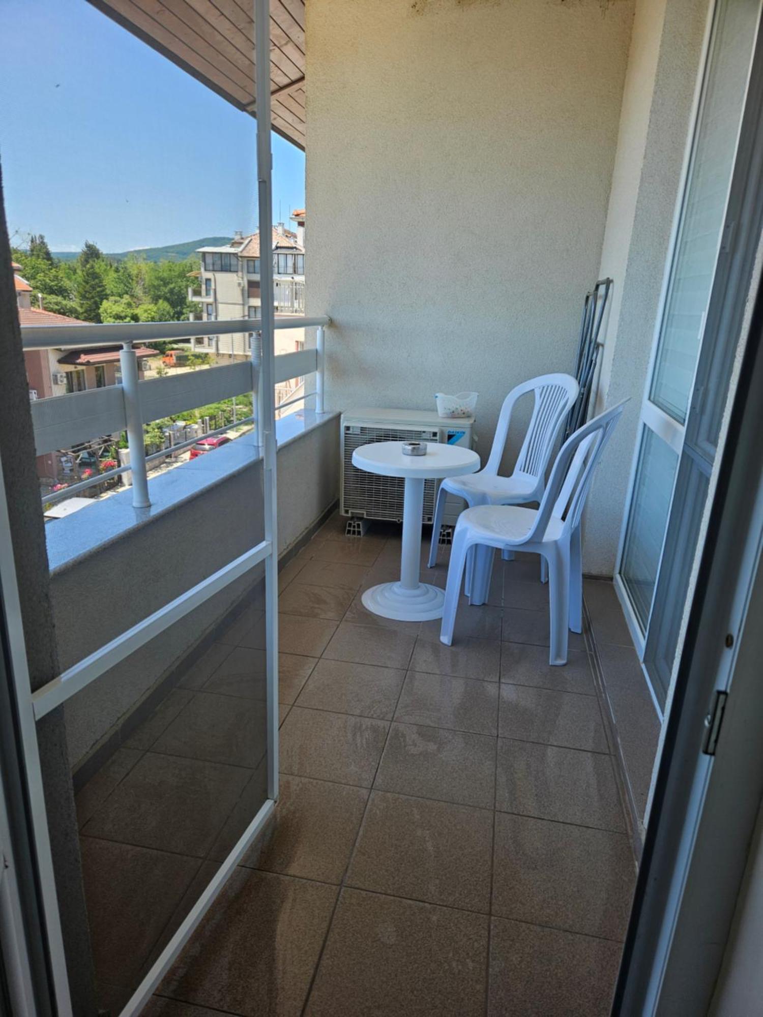 Апартаменти Кастро/Castro Apartments Tsarevo Exteriör bild