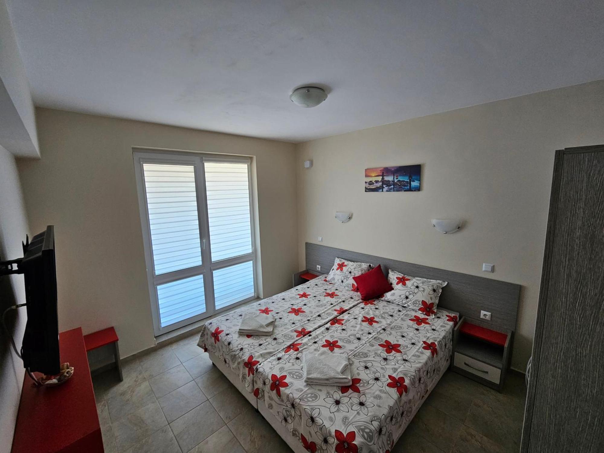Апартаменти Кастро/Castro Apartments Tsarevo Exteriör bild