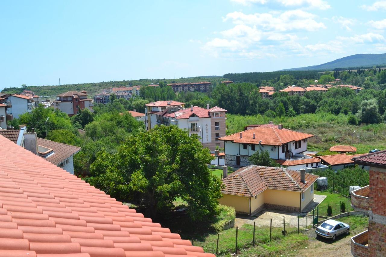 Апартаменти Кастро/Castro Apartments Tsarevo Exteriör bild